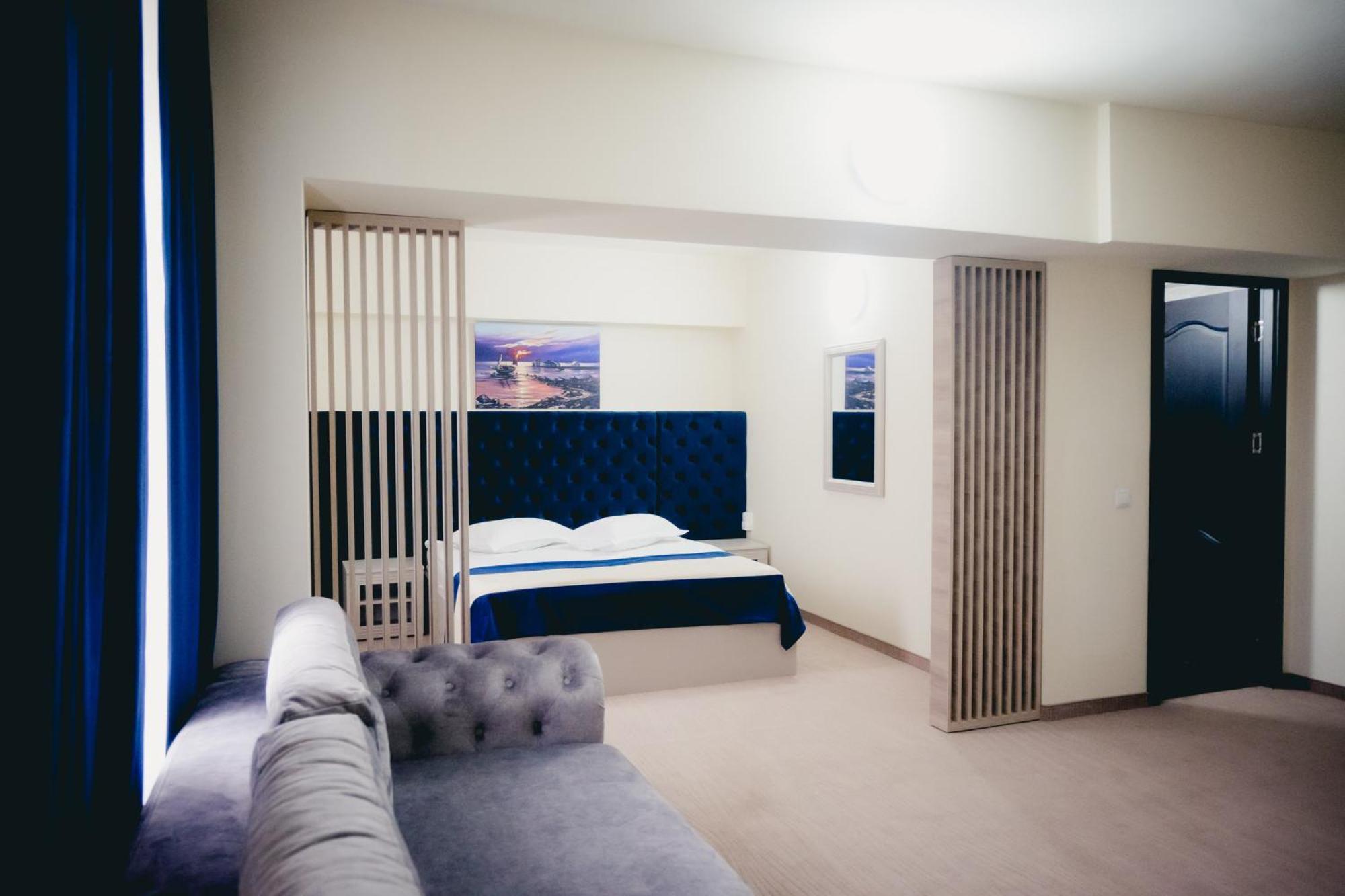 Hotel Valahia Тирговіште Екстер'єр фото