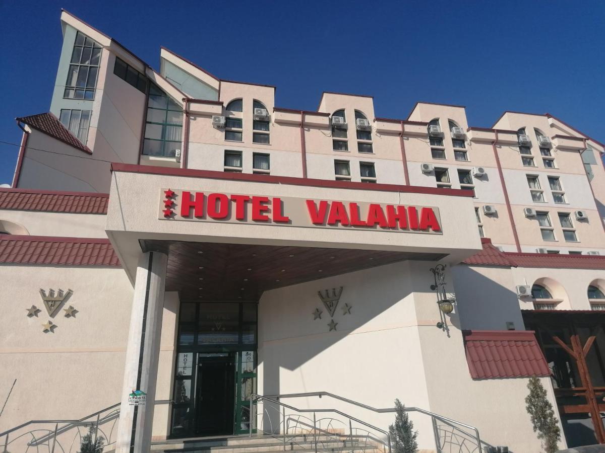 Hotel Valahia Тирговіште Екстер'єр фото